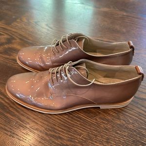 AGL oxford shoes